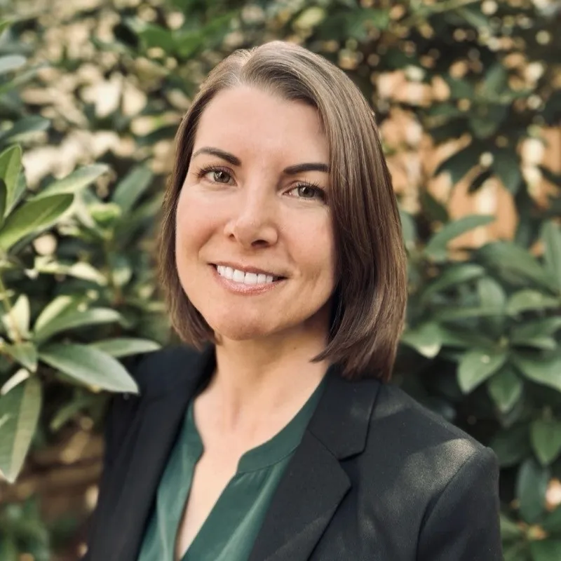 Trisha Vinatieri on the Thinking Outside Your Brain with AI podcast